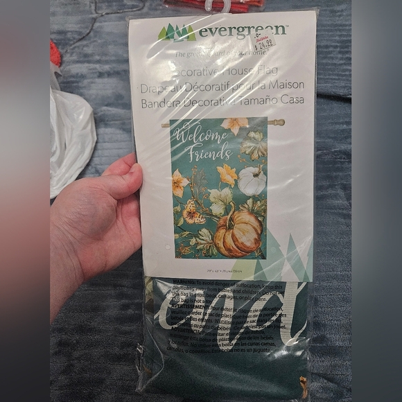 Evergreen Decorative House Flag with Floral and Pumpkin Design! - Picture 1 of 3